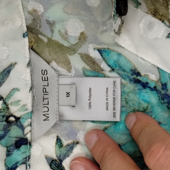 Multiples women's size 1X green navy swiss dot sheer long sleeve button down - Picture 9 of 14